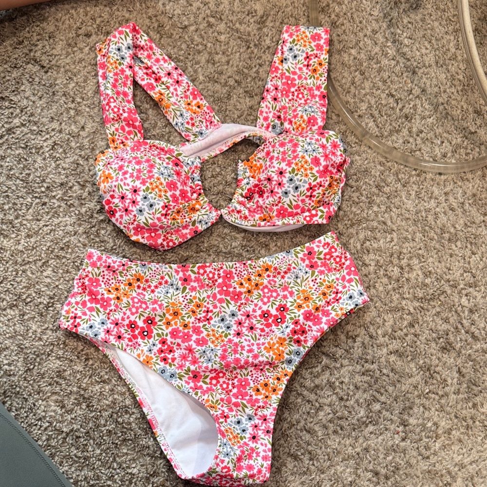 Floral Swim Set